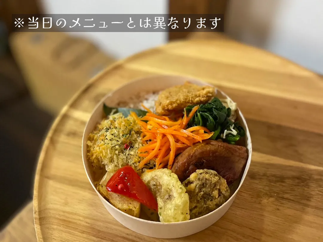 昼食の一例（当日のメニューとは異なります）
